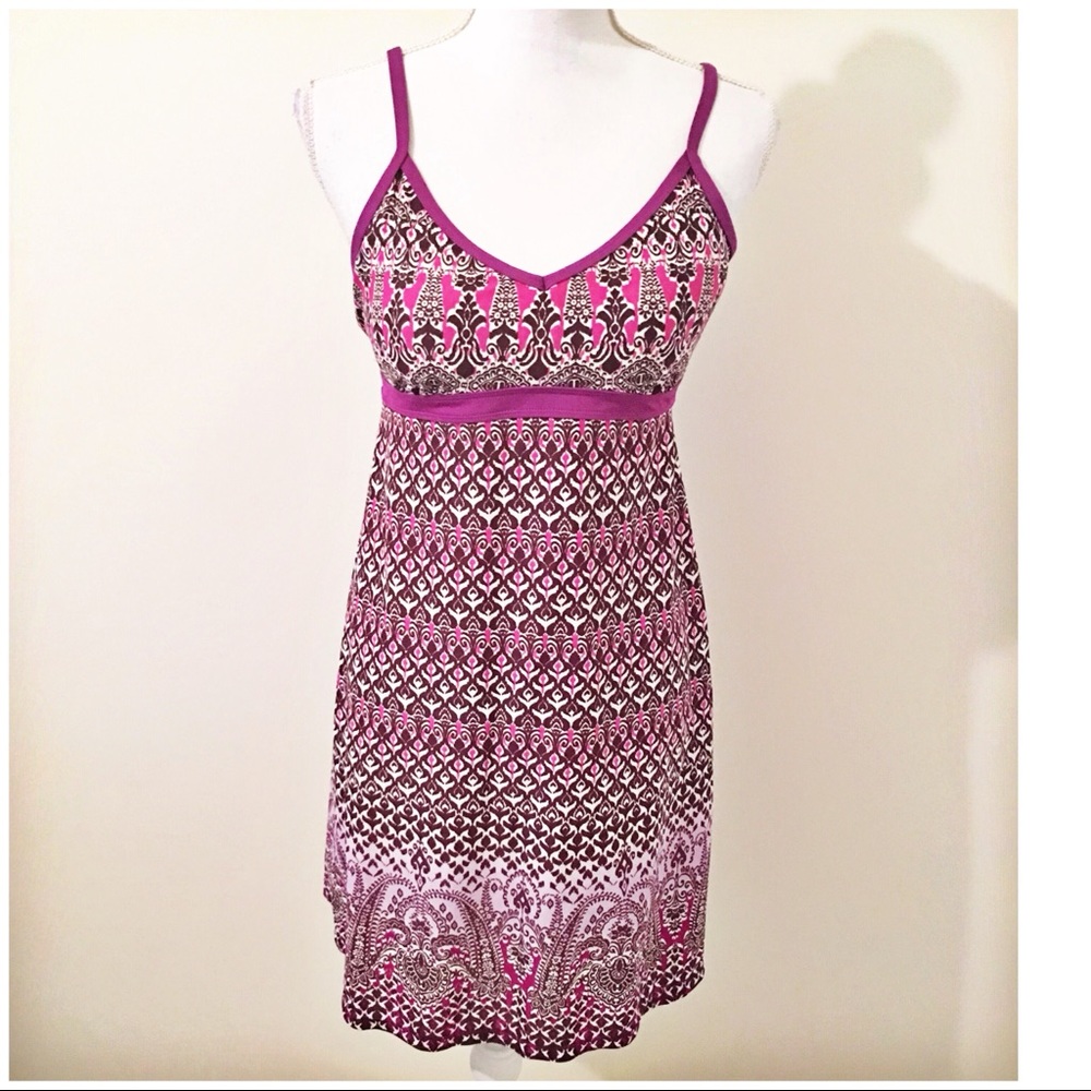 💗Athleta sports dress with bra